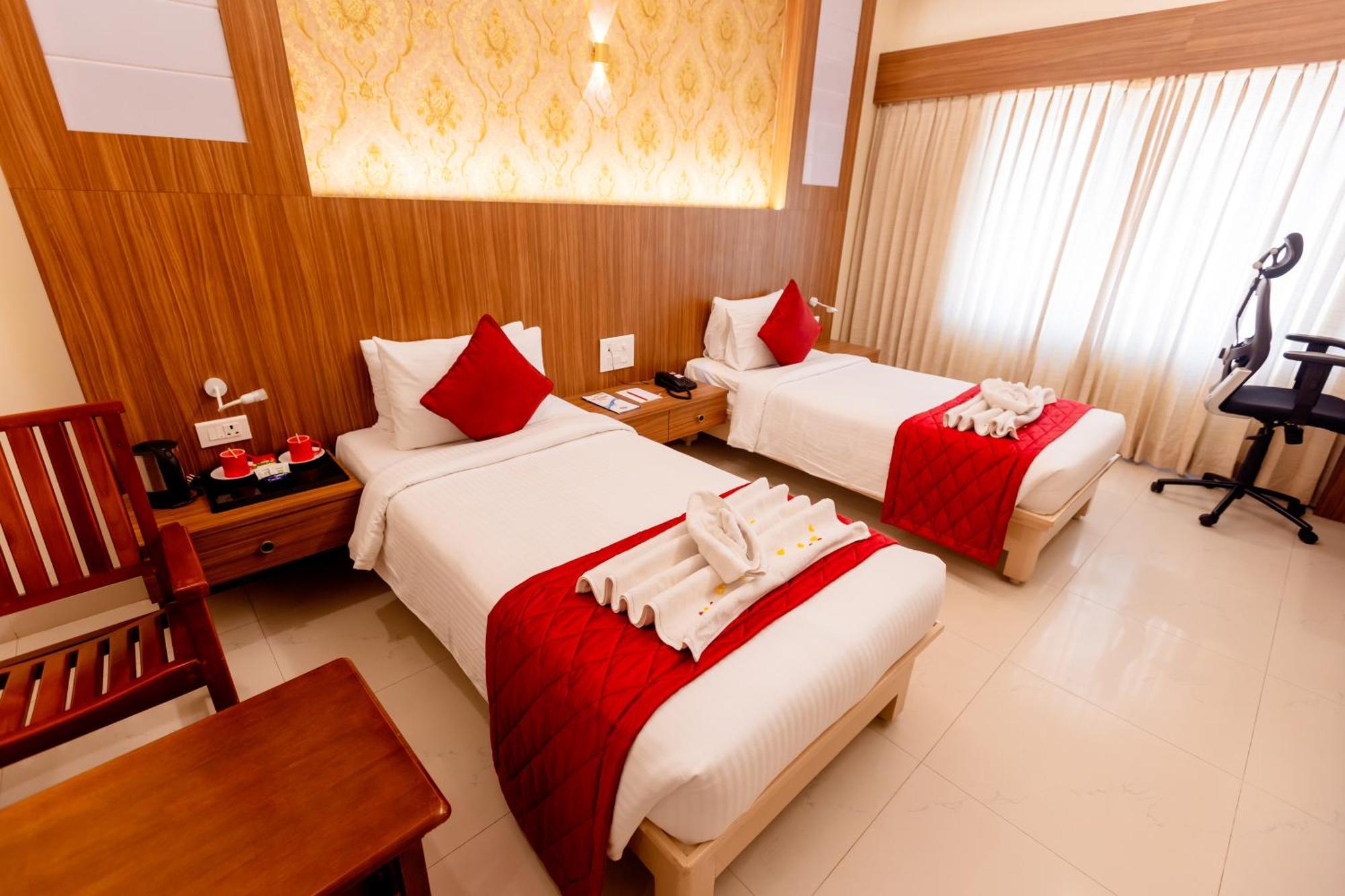 Hotel Dsf Grand Plaza Thoothukudi Eksteriør billede