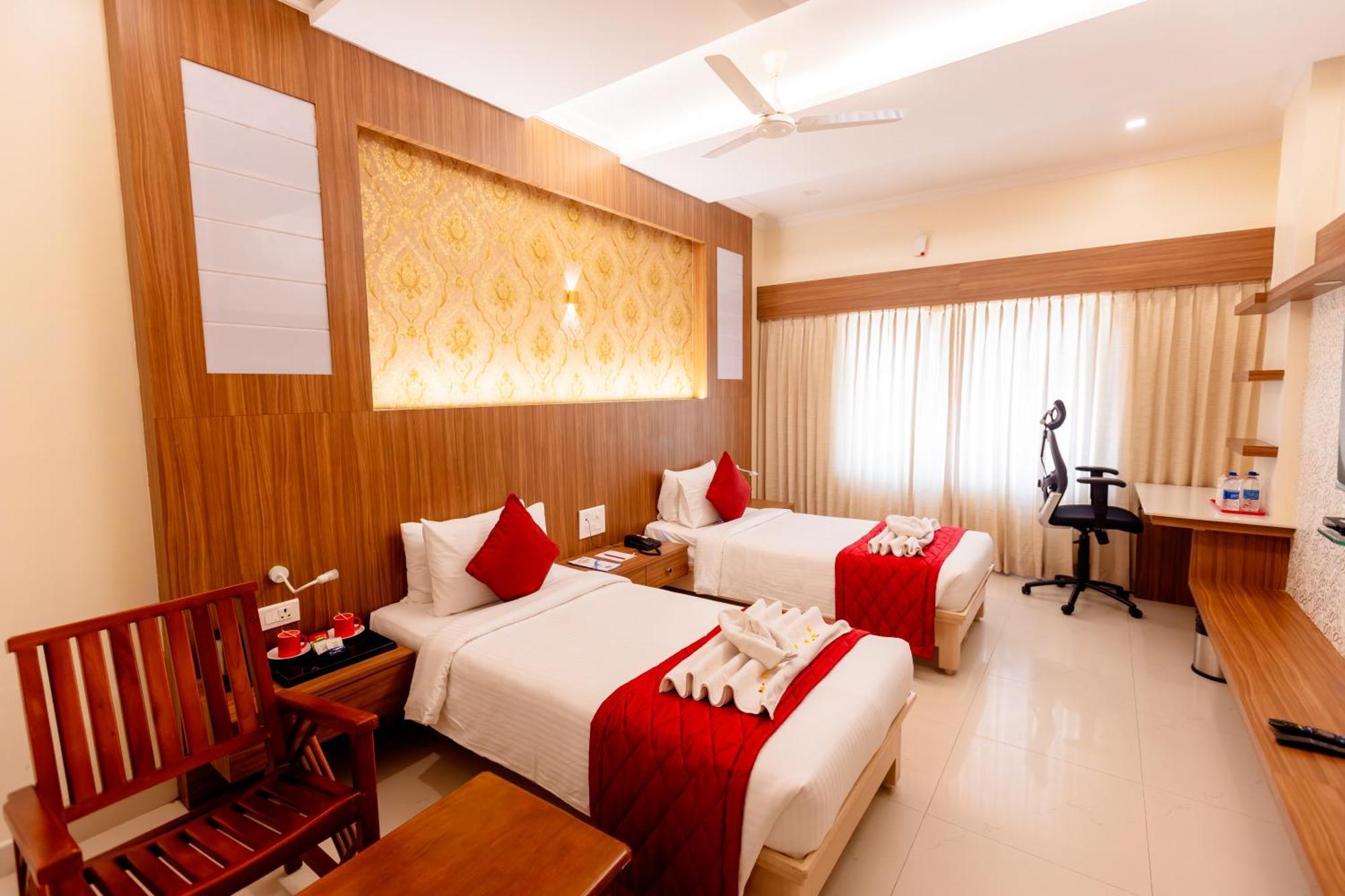 Hotel Dsf Grand Plaza Thoothukudi Eksteriør billede
