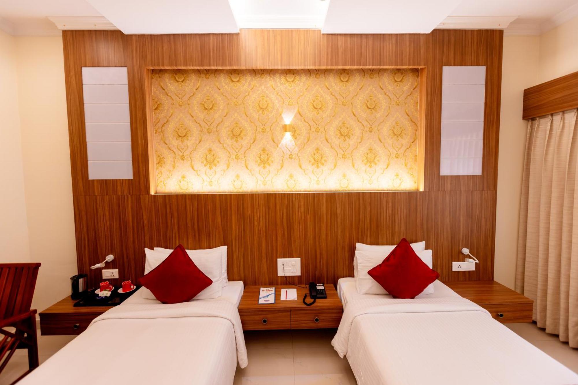 Hotel Dsf Grand Plaza Thoothukudi Eksteriør billede